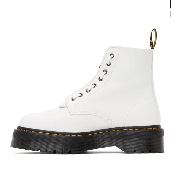 White zip sinclair boots - Picture 4 of 4